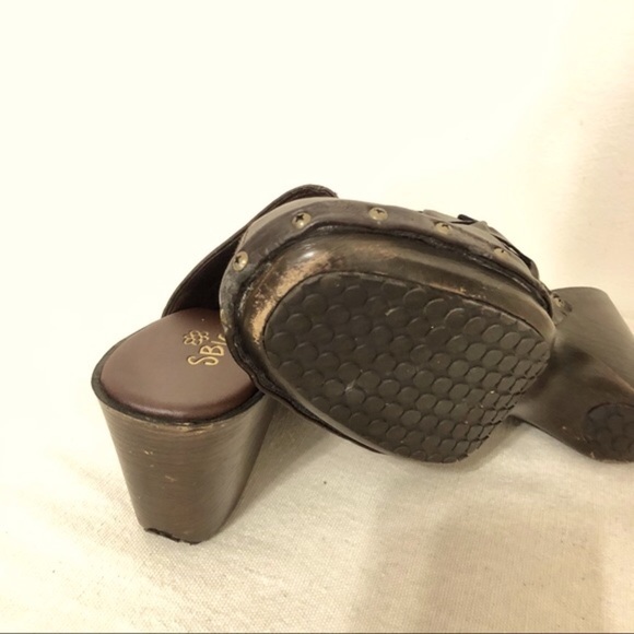 SBICCA Brown Leather Clogs - Picture 8 of 11